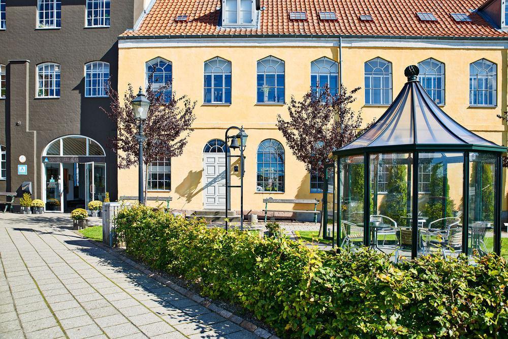 הוסטל סבנדבורג Stoberiet מראה חיצוני תמונה The Danish National Museum of Pharmacy